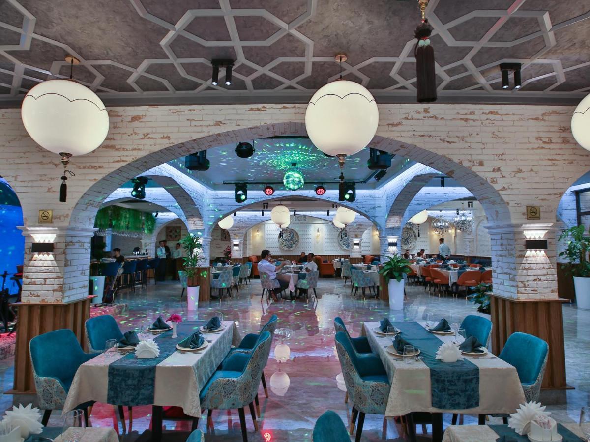 Paradise Plaza Luxury Hotel Buchara Exteriér fotografie
